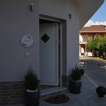 Marieli Apartment Perama  Exterior photo