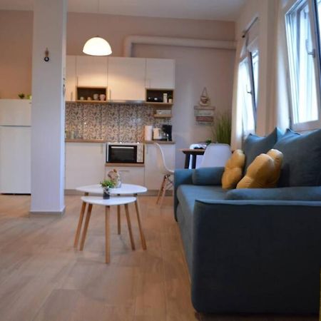 Marieli Apartment Perama  Exterior photo